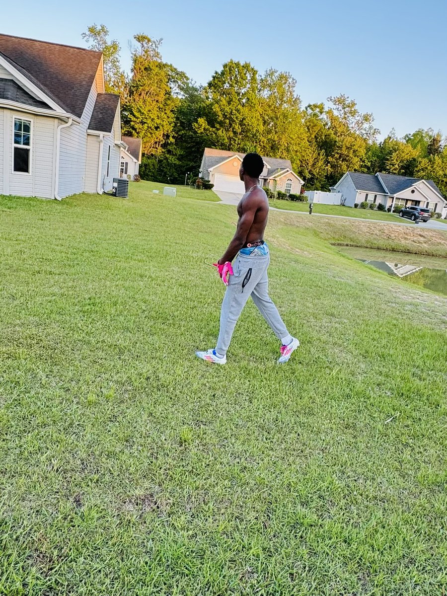 Savion Watson (@savionwatson4) on Twitter photo Field Work💪🏾 Field Work💪🏾