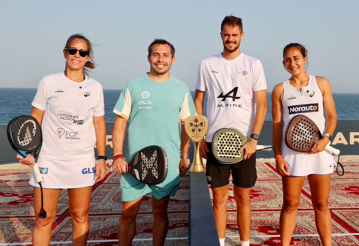 📸 Photo Stunt 🎾 Ooredoo Qatar Major Premier Padel 2025 🇶🇦 

#qatarpadelfederation #premierpadel #ooredooqatarmajor2025