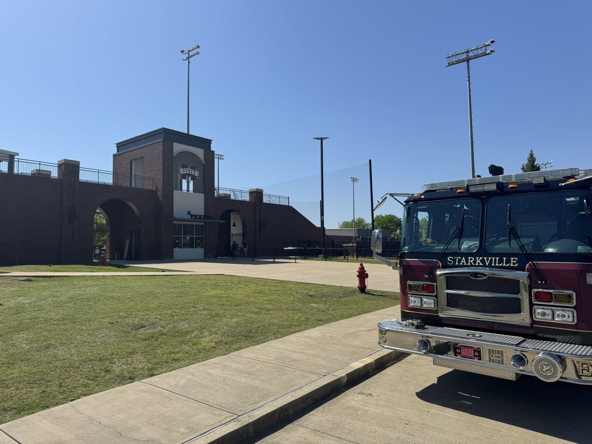 Starkville Fire Dept tweet media