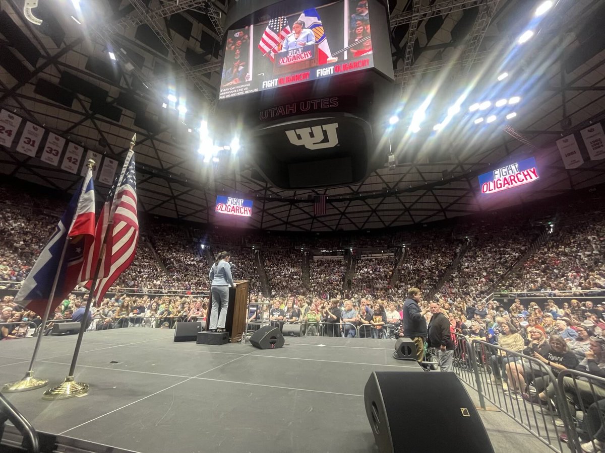 Anna Bahr (@anna_bahr) on Twitter photo 20,000 people in Utah (including 4,000 stuck outside in overflow) came out to hear <a href="/BernieSanders/">Bernie Sanders</a> and <a href="/AOC/">Alexandria Ocasio-Cortez</a> talk about class struggle in this country. 20,000 people in Utah (including 4,000 stuck outside in overflow) came out to hear <a href="/BernieSanders/">Bernie Sanders</a> and <a href="/AOC/">Alexandria Ocasio-Cortez</a> talk about class struggle in this country.