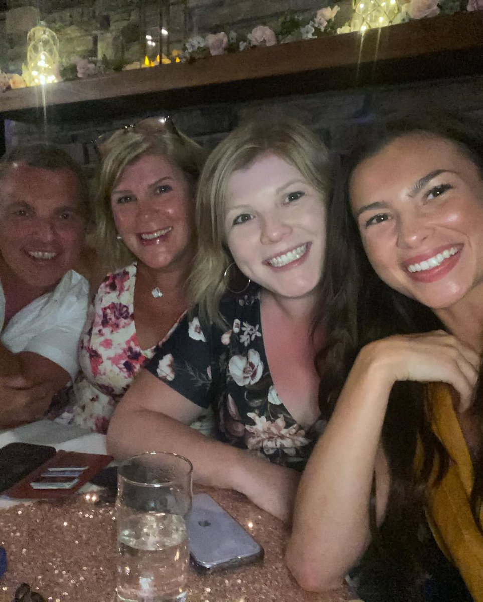 asmith14x34fg's tweet photo. 😍🥰🥰 https://t.co/Z4Q5klsPCg