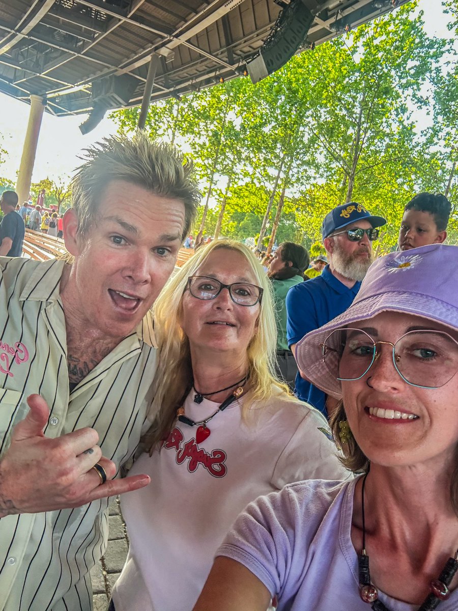 Janie Walker tweet media