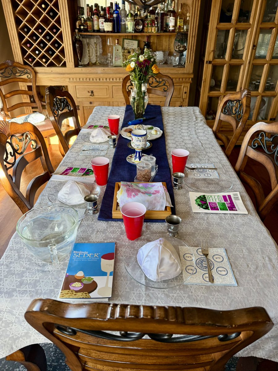 slamo_2028's tweet image. Chag Sameach Pesach!
Happy Passover!
@ILBaseAcademy
@Slammy2026