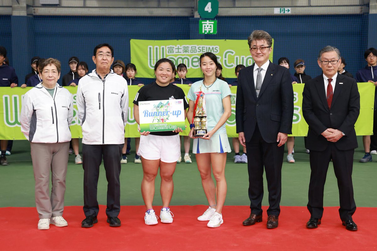 tenimaga's tweet photo. 国内国際大会2025表彰写真◎女子|PHOTOアルバム | テニスマガジンONLINE|https://t.co/UoYHgWaFj8 https://t.co/8CVONARKQN
👏😊🏆😊👏
#テニス
#Tennis
#ITF
#ITFワールドテニスツアー
#ITFWorldTennisTour
#W35OSAKA
#富士薬品セイムスウィメンズカップ
#富士薬品 #SEIMS #ウィメンズカップ https://t.co/Ni4nwev7Oo