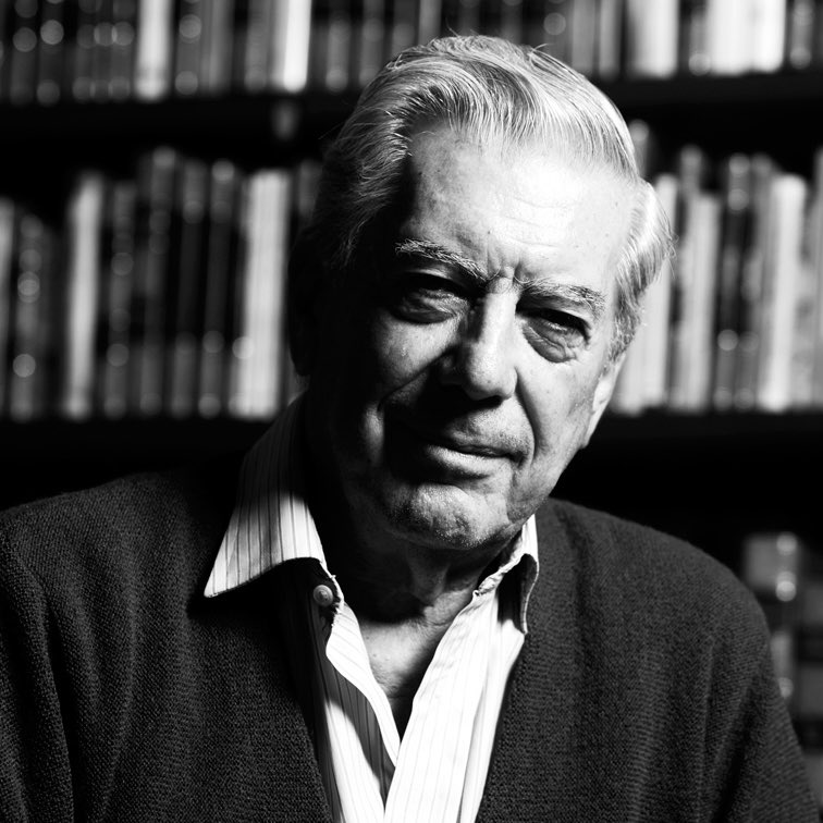 hcapriles's tweet photo. Con profundo pesar recibimos la noticia del fallecimiento de Don Mario Vargas Llosa, una figura excelsa que con su obra iluminó las letras y el pensamiento universal. Deja para tantas generaciones un legado lleno de sensibilidad, compromiso y un talento inagotable.

En este momento de dolor para la familia Vargas Llosa, envío mis más sentidas condolencias, extendidas a todos sus amigos, conocidos y fieles lectores. ¡Qué el recuerdo de su vida sea fortaleza y consuelo en estos días!

Que el espíritu de Mario, descanse en paz y brille para él la luz perpetua. ¡Hasta siempre!