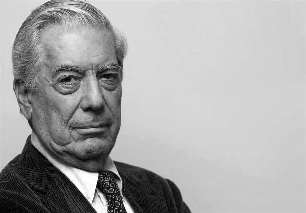 RevistaEstepar1's tweet photo. En Estepario lamentamos el fallecimiento del gran Mario Vargas Llosa. Un día triste para la literatura mundial. https://t.co/HO4NiZhQTF