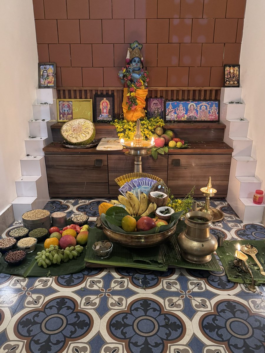 0xMentalist's tweet image. Happy Vishu! π
Itβs sort of like a South Indian new year.
Wishing you an year of abundance, love, luck, and happiness :)