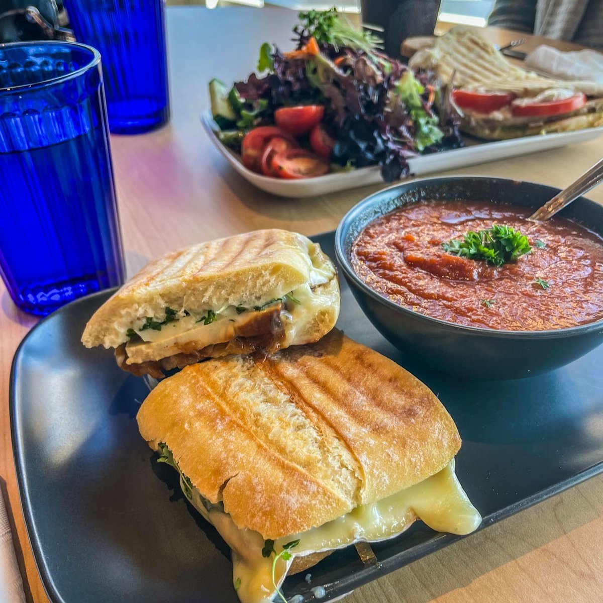 The Canadian Canoe Museum (@cndncanoemuseum) on Twitter photo Membership has tasty benefits! ☕
Members enjoy 5% off at the <a href="/silverbeancafe/">Silver Bean Cafe</a> in our Atrium, your go-to spot to enjoy a delicious treat, hot cup of coffee, or a leisurely lunch.
Become a member and savour the benefits! canoemuseum.ca/membership
#PTBO #Cafe #SupportLocal Membership has tasty benefits! ☕
Members enjoy 5% off at the <a href="/silverbeancafe/">Silver Bean Cafe</a> in our Atrium, your go-to spot to enjoy a delicious treat, hot cup of coffee, or a leisurely lunch.
Become a member and savour the benefits! canoemuseum.ca/membership
#PTBO #Cafe #SupportLocal