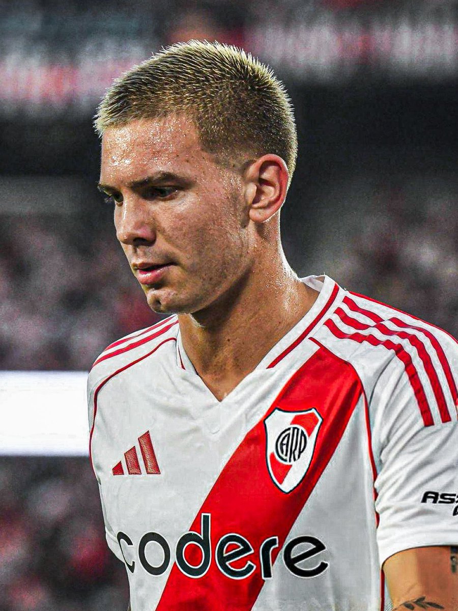 sudanalytics_'s tweet photo. 🌟🇦🇷 Franco Mastantuono vs Talleres:

➜ 1º en tiros [6]
➜ 1º en toques [82]
➜ 1º en faltas recibidas [4]
➜ 1º en duelos ganados [13]
➜ 1º en gambetas completadas [8]

17 años, la joya de River. 💎 https://t.co/NRXg3yHODF