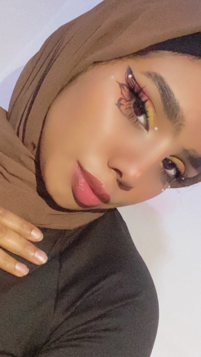 لوك الفراشه العاجبني 🦋🤭