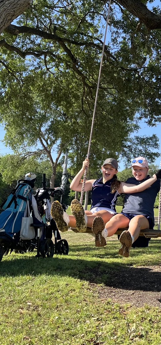 Just two girls enjoying their swing at Olympia Hills Golf Course!! ⁦<a href="/STPGAJuniorGolf/">STPGA Junior Golf</a>⁩