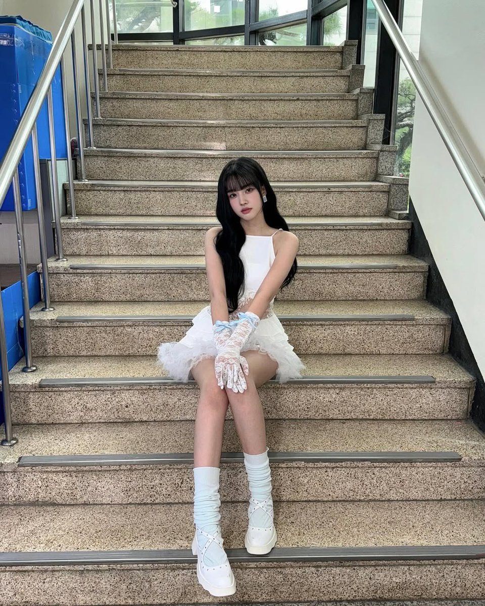 juliana 자윤 tweet media