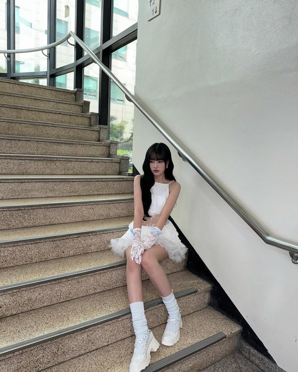 juliana 자윤 tweet media