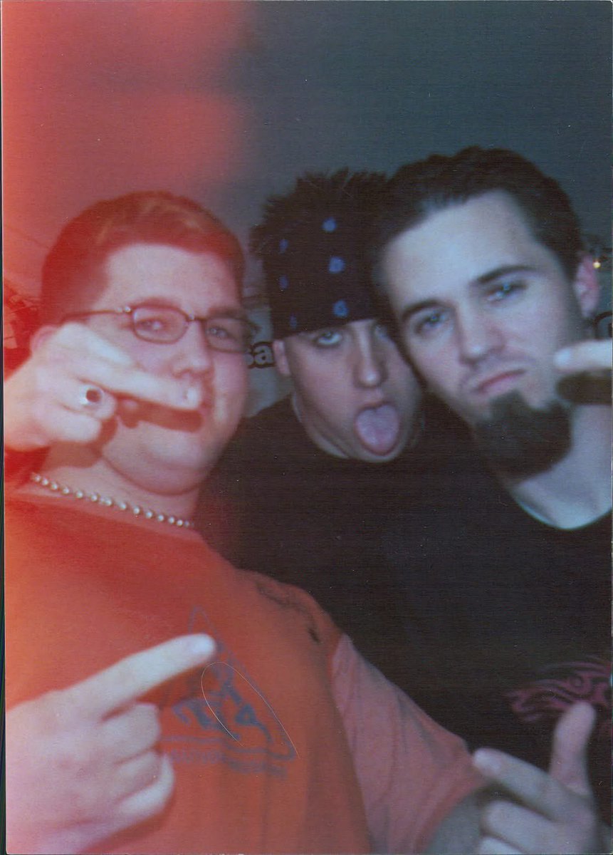 Mid2KJ's tweet photo. @paparoach 25 Years after seeing you at the “little club” Foxfire MPLS 5/8/2000 back for 15th show here with my son! @XcelEnergyCtr https://t.co/PgK1Kd7k1H
