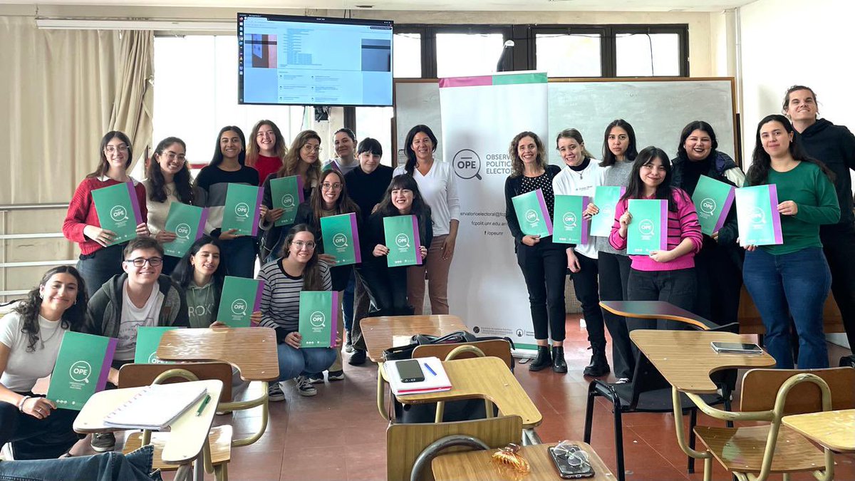 Observatorio Político Electoral (OPE-UNR) (@opeunr) on Twitter photo Fin de una larga jornada de #observacionelectoral Repliegue y traslado de materiales. Un Gracias inmenso a todo el equipo del <a href="/opeunr/">Observatorio Político Electoral (OPE-UNR)</a> . Gran trabajo!!! 🗳️🔎💫 #EleccionesSantaFe Fin de una larga jornada de #observacionelectoral Repliegue y traslado de materiales. Un Gracias inmenso a todo el equipo del <a href="/opeunr/">Observatorio Político Electoral (OPE-UNR)</a> . Gran trabajo!!! 🗳️🔎💫 #EleccionesSantaFe