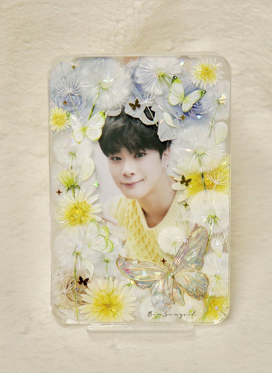 RT 이벤트 🌼

유독 빈이가 더 그리운 4월입니다.
빈프들 힘내시라고 2분께 민들레 아크릴 블럭 포카 홀더를 제작해서 드릴게요.

이번 이벤트는 빈프 한정입니다. 
해외 빈프들도 한국내에 주소가 있다면 참여 가능합니다. 

당첨 발표는 17일 오후