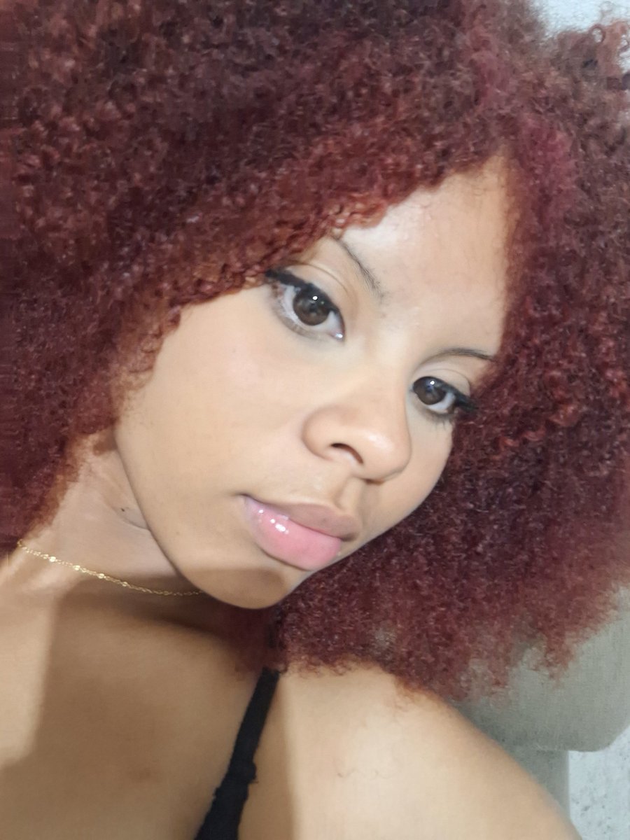 kuuunta's tweet image. lara (kuuunta)  mauro (oruam)