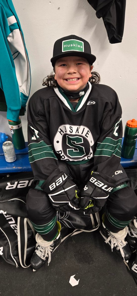 Big_G_09's tweet photo. Congratulations to the 2016 #HuskieProspects absolutely owning and winning the 2015 Silver Division 6-0 for #EpicIceMelt in #MooseJaw 🫎 Koda Ryder once again a defensive stalwart and setting up great play across the ice 🏒 🌟 These kids can play 🙌 #SpringHockey #HockeyIsLife https://t.co/E3CfbZF0TQ
