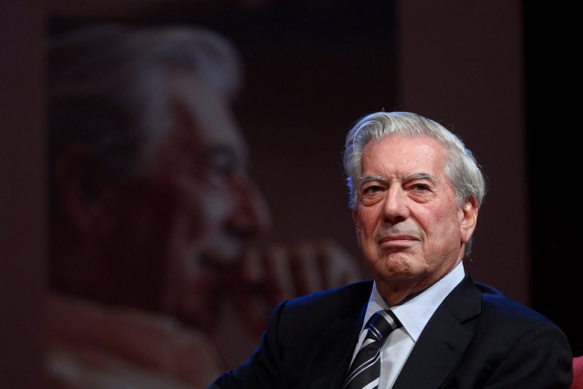 YordanoOficial's tweet image. Gracias querido Maestro Mario Vargas Llosa por tus letras, ensayos, libros, por la palabra.
Gracias por defender el pensamiento libre y por la crítica desde el respeto.
Me inspiraste un rock and roll que nació después de tu leer tu libro #travesurasdelaniñamala
Descansa en Paz…