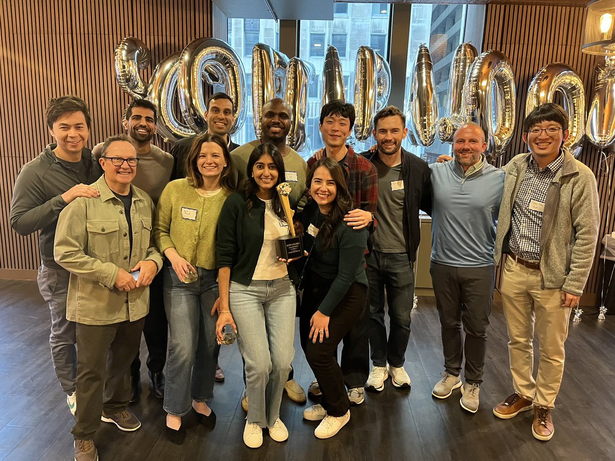 Rush_GI's tweet image. SO proud of our fellows for winning 1st place🥇🏆 in yesterday’s inaugural scope-a-pallooza fellows scoping competition in Chicago hosted by Cook Medical!!
And shout out to the best coach @NealMehtaMD!🙌🏻
@CookMedical @OvescoEndoscopy @FujifilmX_US @I_Waxman_AHC @LisaEdgerton_GI