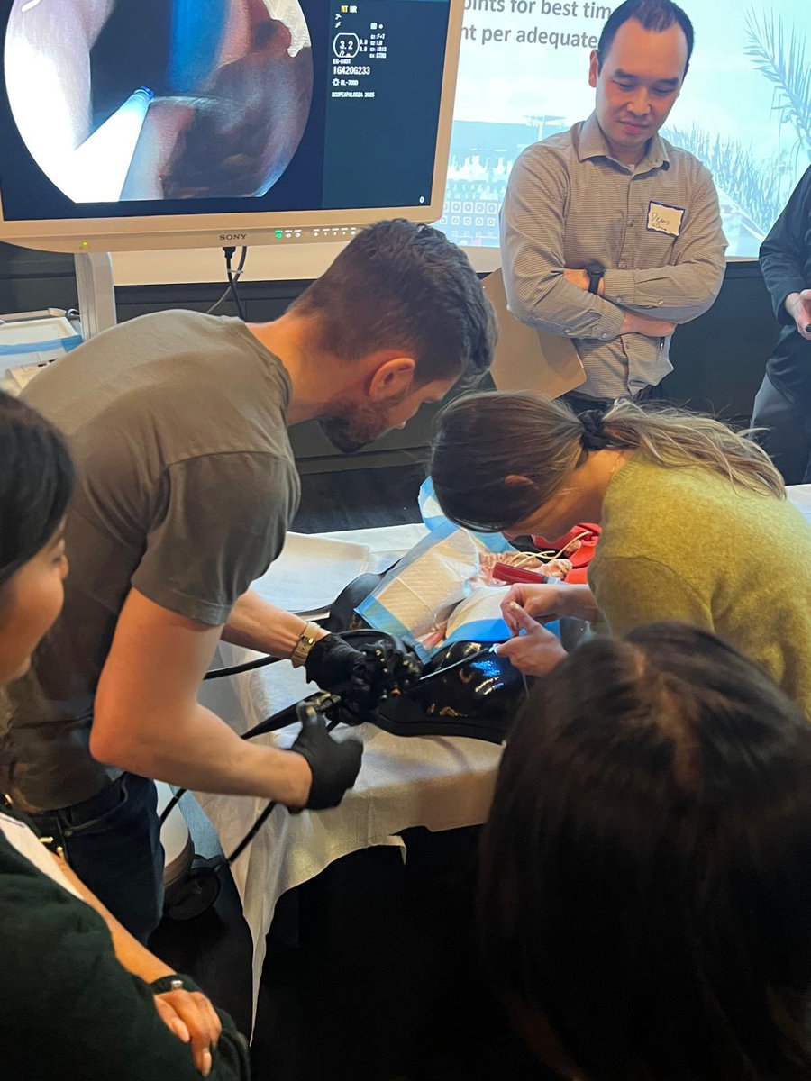 Rush_GI's tweet image. SO proud of our fellows for winning 1st place🥇🏆 in yesterday’s inaugural scope-a-pallooza fellows scoping competition in Chicago hosted by Cook Medical!!
And shout out to the best coach @NealMehtaMD!🙌🏻
@CookMedical @OvescoEndoscopy @FujifilmX_US @I_Waxman_AHC @LisaEdgerton_GI