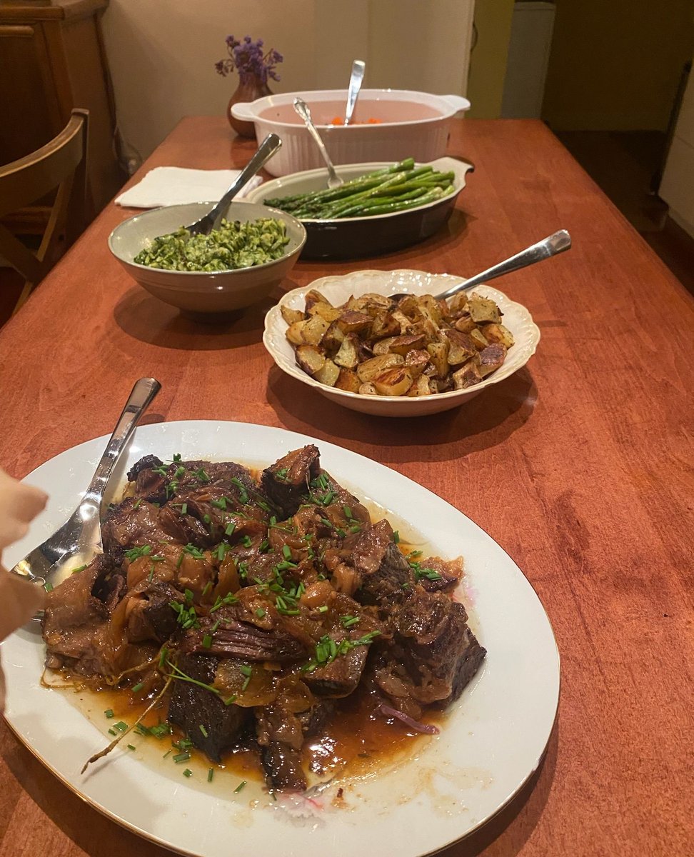 Yummy Passover dinner.. The thing is.. when you hear the stories around the dinner table.. it lets us know the importance of acceptance and being kind. These days it’s an important thing for us all to hear.

#HappyPassover #seder #passover2025