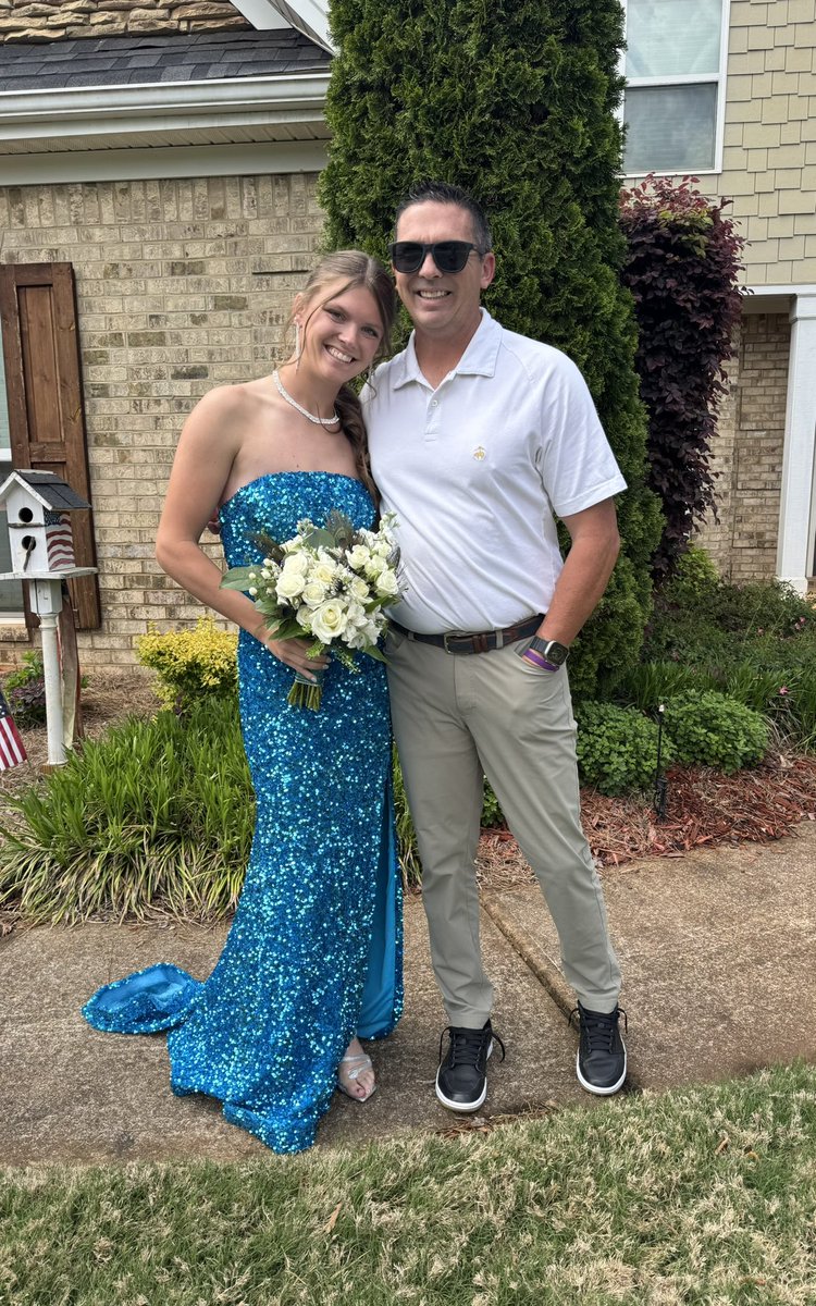 bryan_kemp's tweet photo. Last Ride-Senior Prom 2025 
Love you, Be You Phil 4:13 https://t.co/EGNQWOyicy
