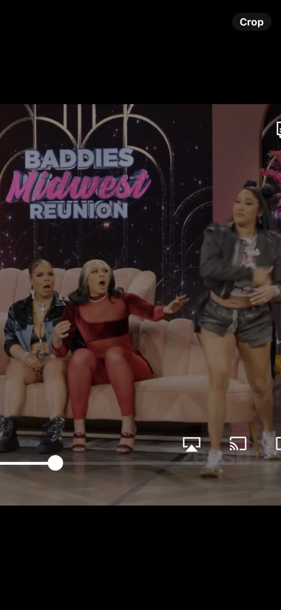 fineassrahrah's tweet photo. I’m tickled at their faces 🤣🤣🤣🤣🤣🤣🤣🤣🤣🤣🤣🤣 @BaddiesOnZeus https://t.co/DylX6E09dR
