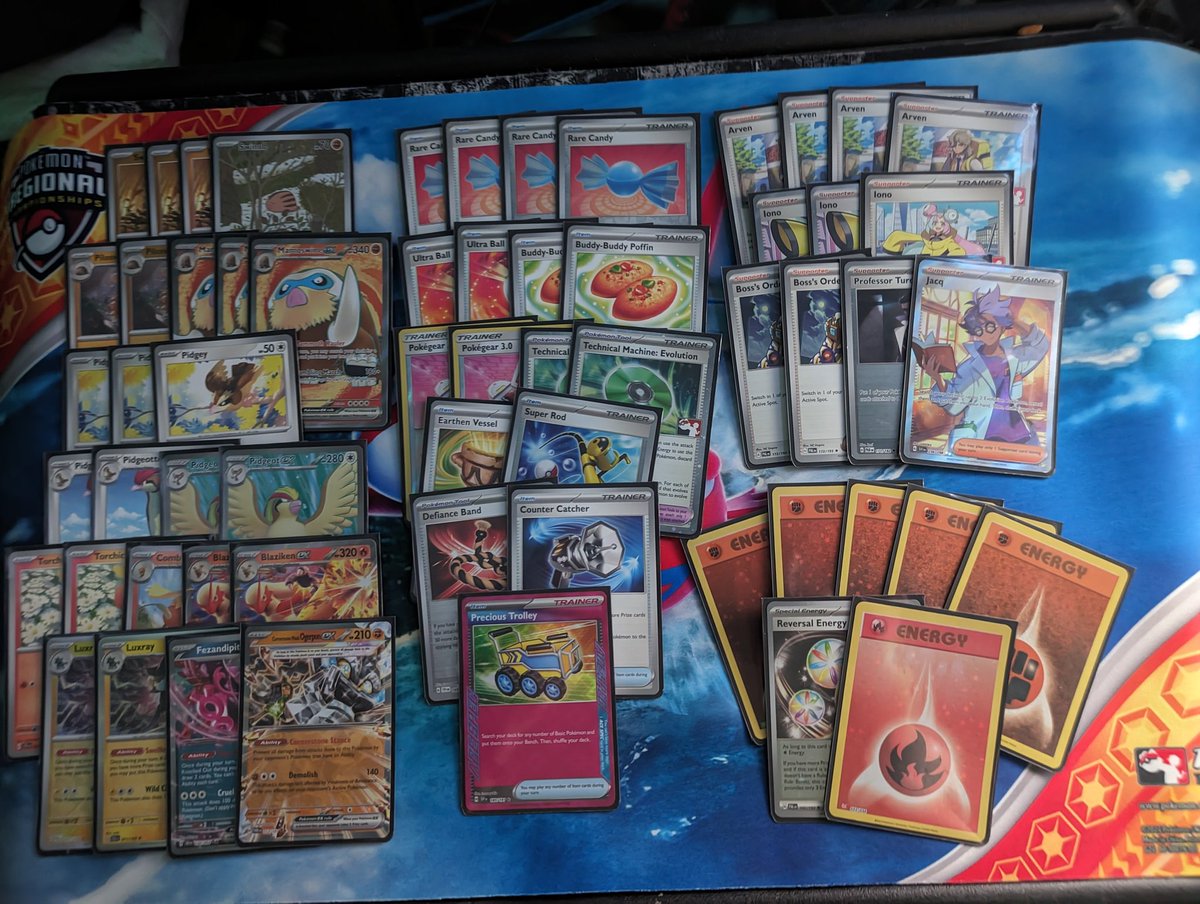 HoodieMacallan's tweet photo. Day 2'd with a cooler deck than you played. Sunday the  cornerstones and munkidoris attacked in abundance but happy with the weekend. Only bricked one set all tournament(R10) just has no answer to Cstone and I fell to the bottom tables with the walls. Welcome to limitless mamo 🥹 https://t.co/uC2mjtzZFt