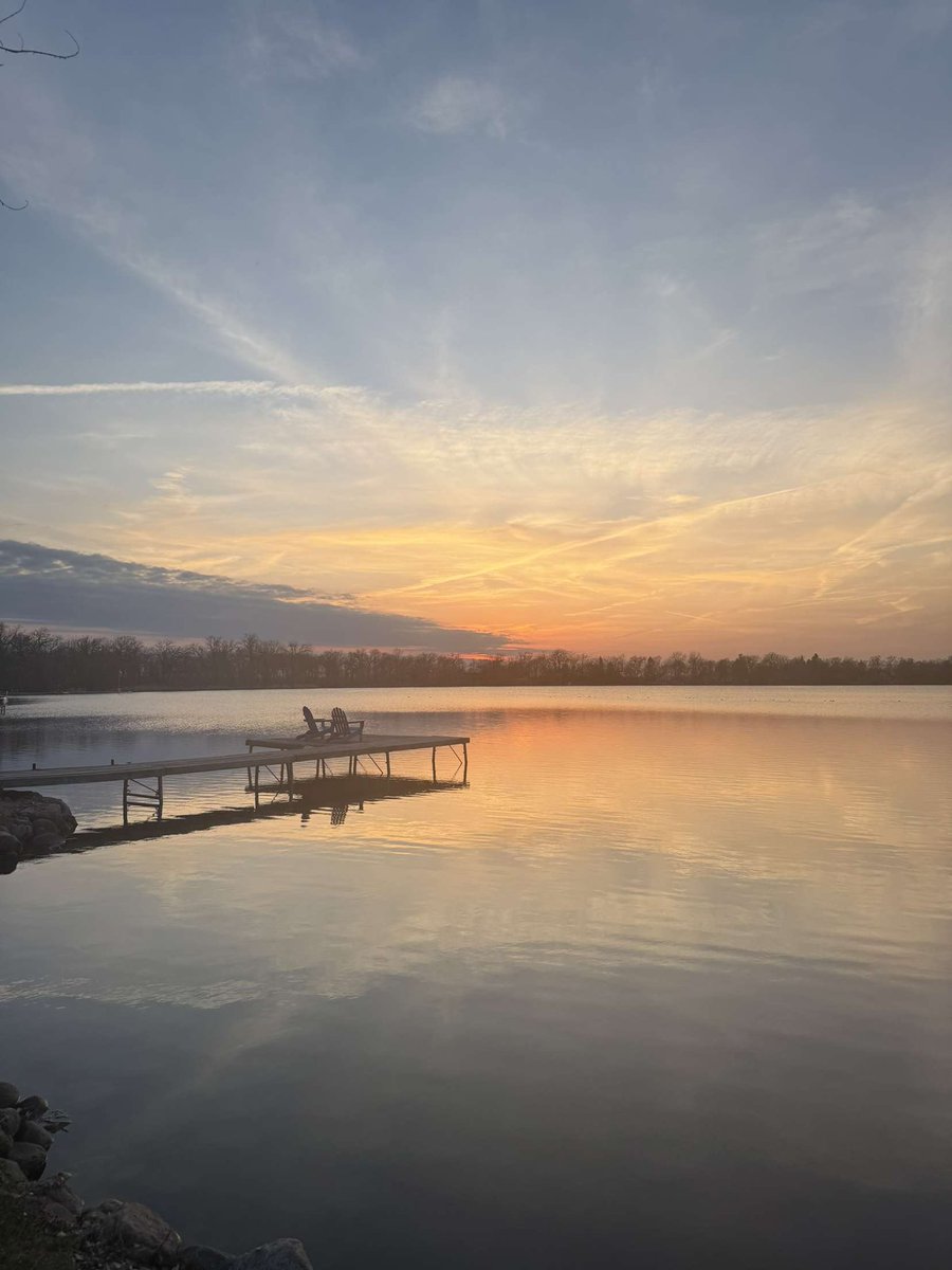 Sarah Lesinski-Roscoe (@tennissrv) on Twitter photo Wrapping up the π weekend w/this view π Watched <a href="/roscoelucy4/">Lucy Roscoe</a> & her team get π₯ & snuck a quick visit to <a href="/UWWhitewater/">UW-Whitewater</a> to π€ <a href="/JeanaRoscoe/">jeana roscoe</a> π₯° #sunset #lakelife Wrapping up the π weekend w/this view π Watched <a href="/roscoelucy4/">Lucy Roscoe</a> & her team get π₯ & snuck a quick visit to <a href="/UWWhitewater/">UW-Whitewater</a> to π€ <a href="/JeanaRoscoe/">jeana roscoe</a> π₯° #sunset #lakelife