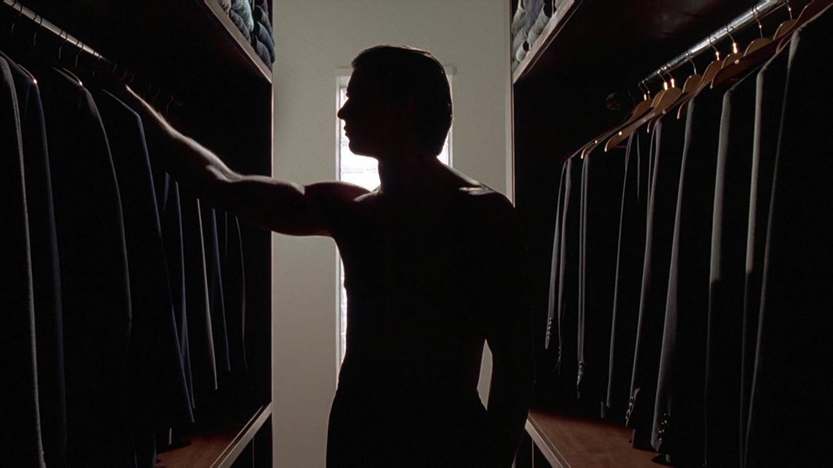 TheCinesthetic's tweet photo. Happy 25th anniversary to AMERICAN PSYCHO! https://t.co/KpdOa3wKzL