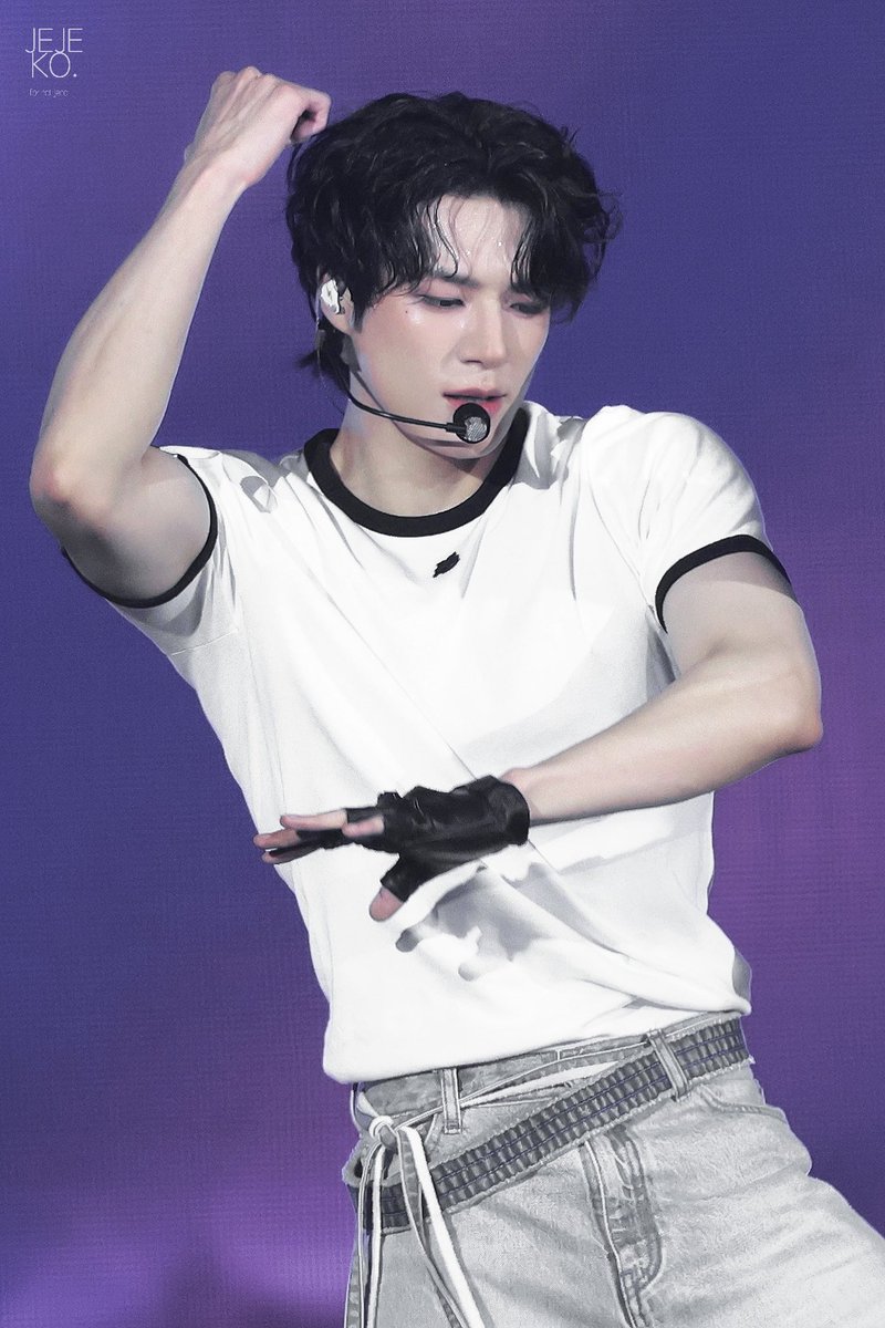 JEJEKO_o423's tweet photo. 250413 도쿄 인기가요

#제노 #JENO #NCTDREAM #NCT https://t.co/0UxKyJWK9f
