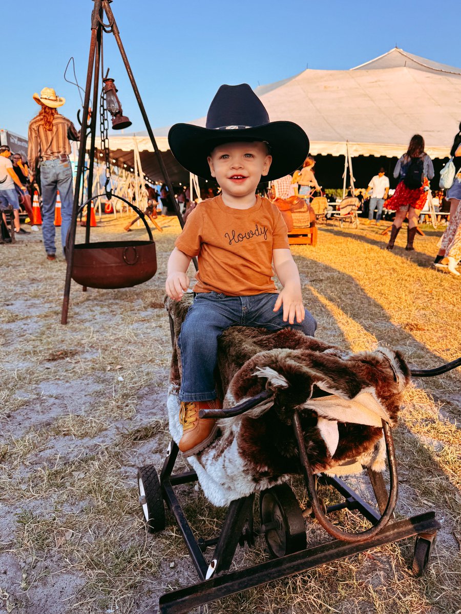 NateCalvert's tweet photo. Enjoyed the night out as a family for a “reset” together, spending time celebrating why we do it all in the first place: for each other.

(Also, hard to beat a “Howdy” tee and matching hats 🤠) https://t.co/GvU3dAwYSR