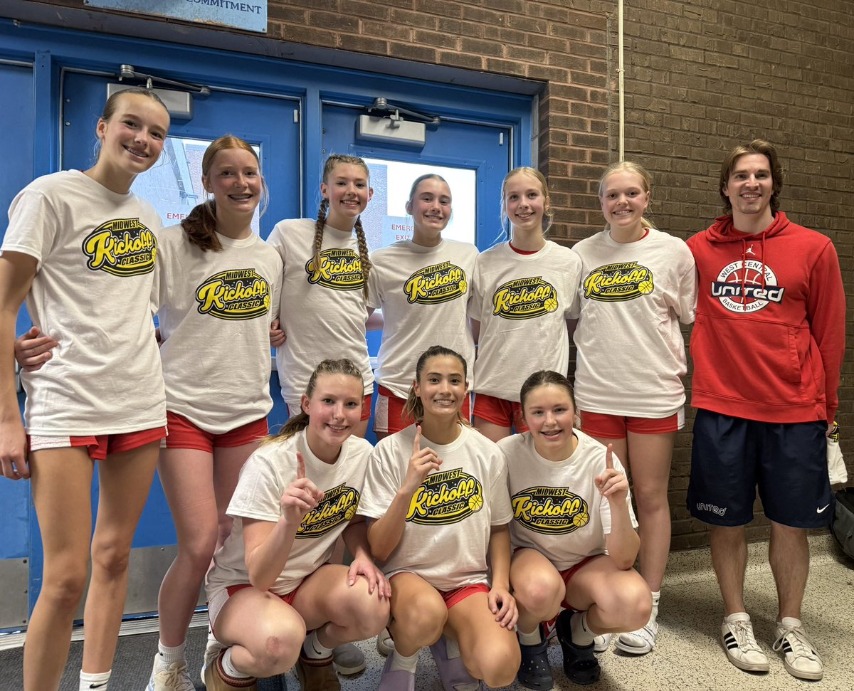 This weekend was a great start to the season for my West Central United 12U and 13U Blue teams. The 13’s took home the 🥇 and the 12’s the 🥈 at the Midwest Kickoff Classic. Congratulations to all of our United teams on a great weekend!