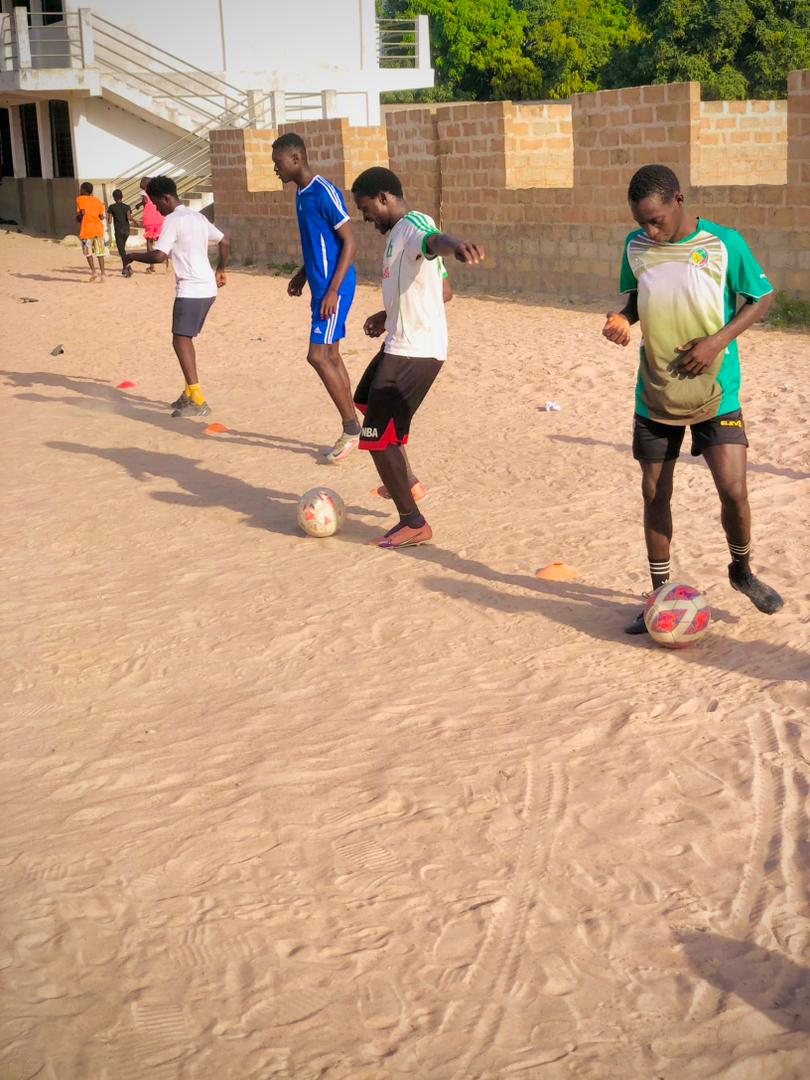 Essa Ceesay (@ess89527) on Twitter photo 