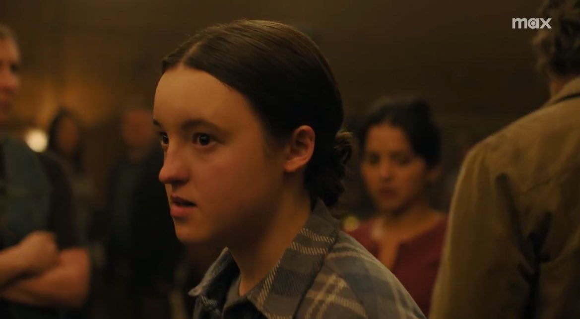 Ver a Ellie brigando e renegando o Joel dói na alma pq quando ela perder ele, ela vai se sentir culpada por cada uma dessas vezes a ponto de se autodestruir só pra suprir o vazio que ele deixa na vida dela. É quando ela entende que não perdeu o Joel, ela perdeu o pai
#TheLastOfUs