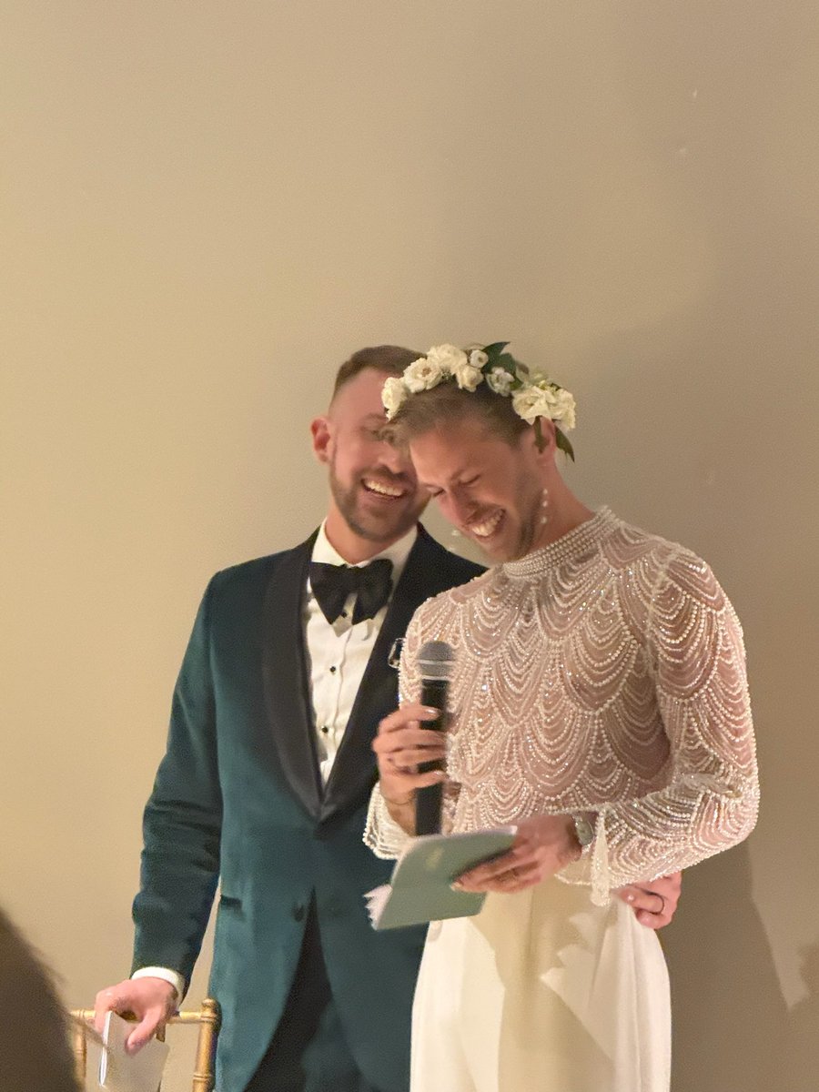 samprkr's tweet photo. Some of my best friends in the world had a wedding this weekend, I gave a big (little!) speech, I’m very happy https://t.co/6PdEyhrBhJ