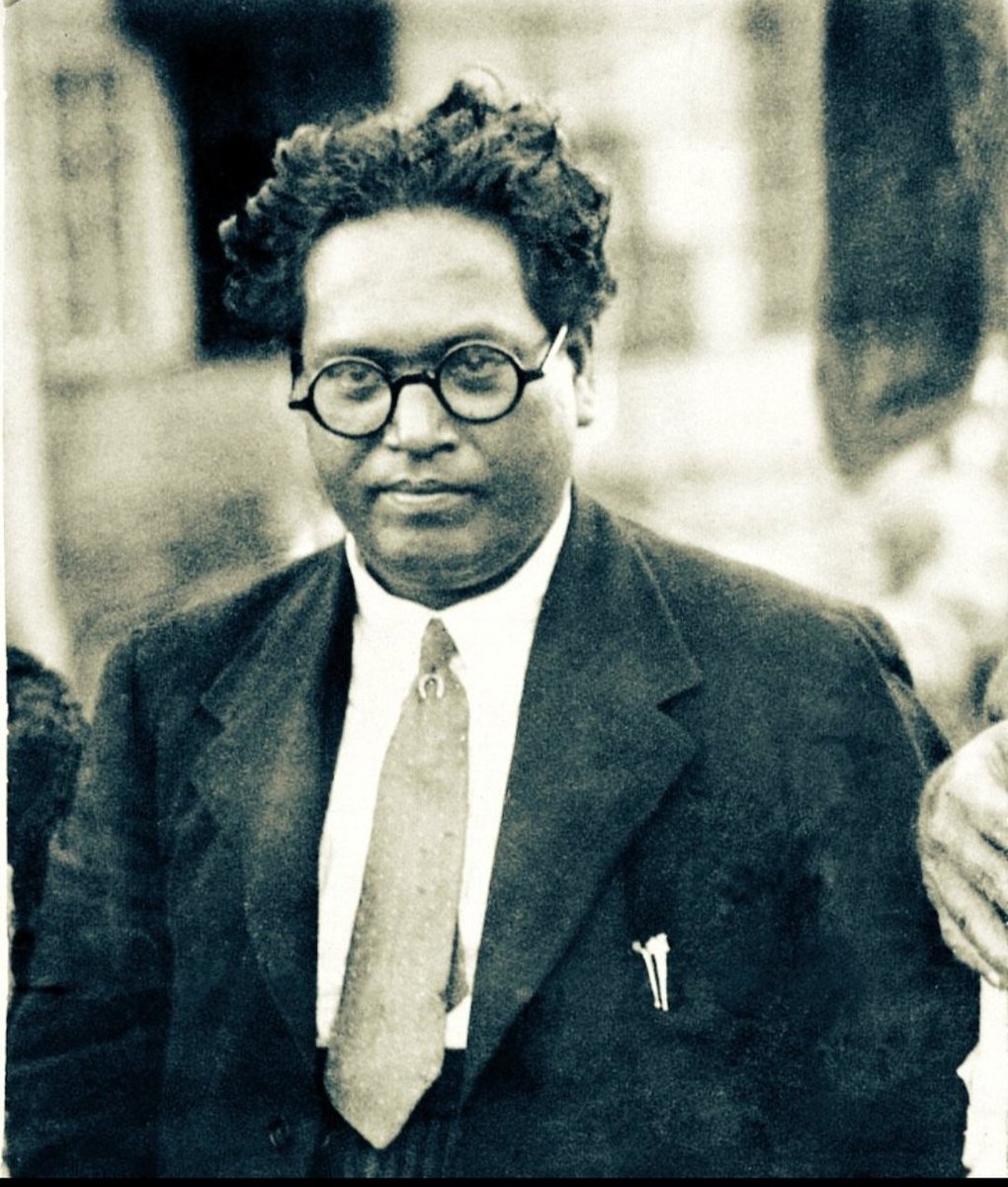 ACRF_OF_EWS's tweet photo. आज दो लोगों की जयंती हैं एक जिसने 0 की खोज करी और एक जिसने 0 नंबर वाले को सरकारी नौकरी देने की खोज की 
#14अप्रैल_आर्यभट्ट_जयंती  #AmbedkarJayanti https://t.co/2tBLwrCxVn