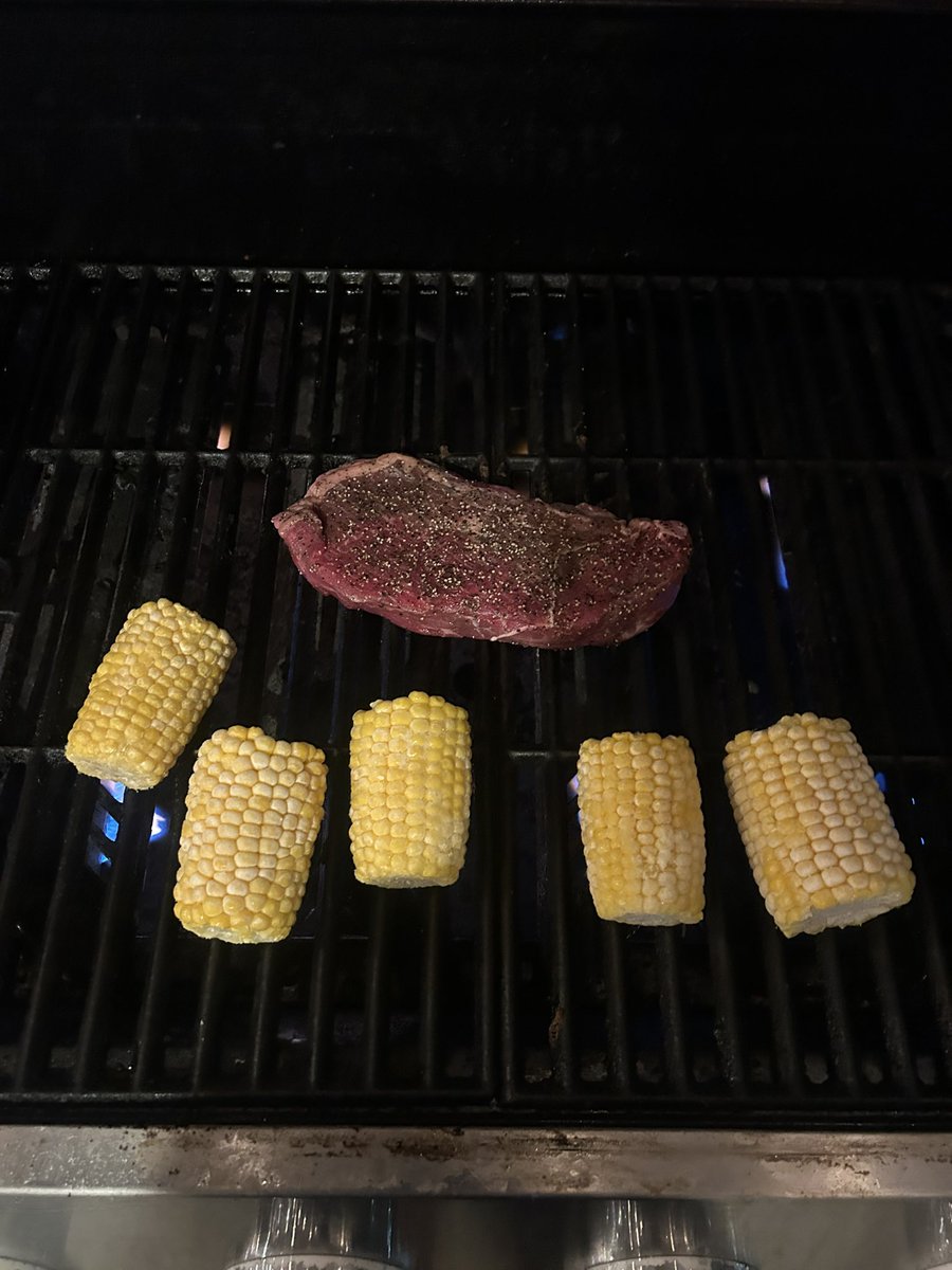 RobStewardson's tweet photo. Yea I like corn. Sue me. https://t.co/AaANmu3sVz