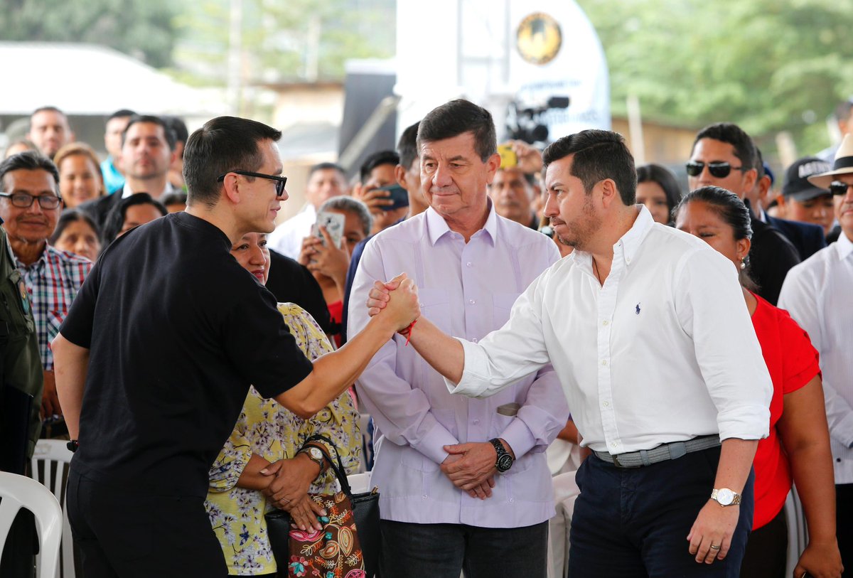 Felicito el triunfo del presidente @danielnoboaok a quien le tendemos la mano para seguir trabajando. Lo que nos une como nación es mucho más fuerte que aquello que nos divide. Como peninsulares, tenemos el deber de arrimar el hombro. Dios bendiga a nuestro amado Ecuador 🇪🇨.