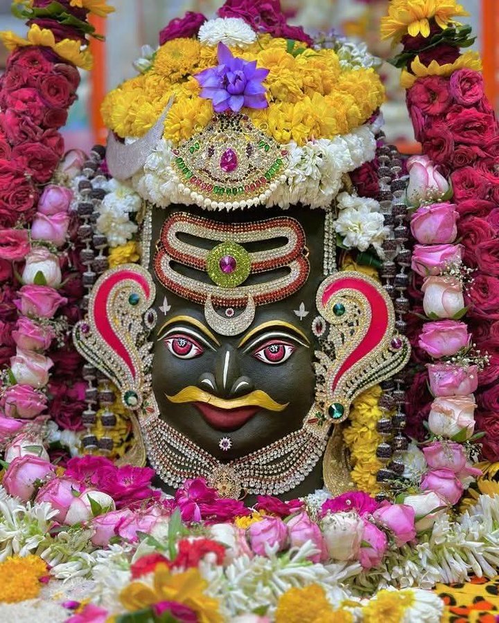महाकाल नाम की चाबी ऐसी जो हर ताले को 
                        खोले
काम बनेंगें उसके सारे जो जय श्री महाकाल 
                          बोले !
जय महाकाल 🚩
हर हर महादेव 🚩
Karun Nair" Bumrah 
#MIvsDC #DCvsMI
Telegram
