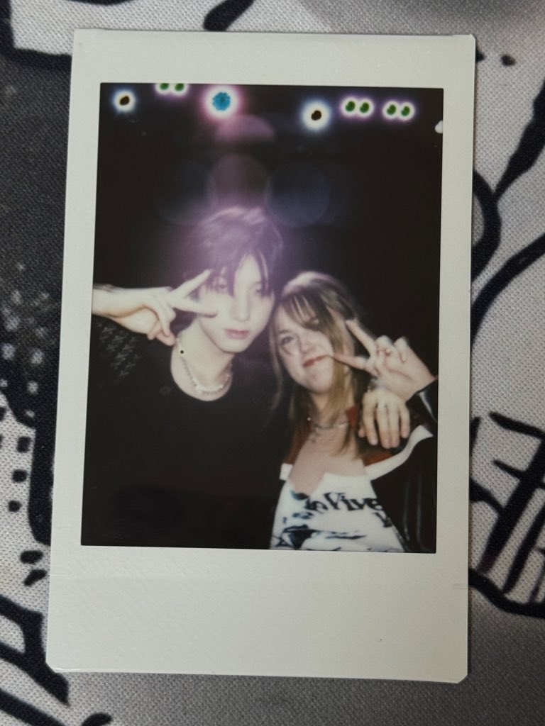 doyumified's tweet photo. and i’d do it all again ♡

#JUSTODD #JUSTB #JUSTB_WORLD_TOUR #JUSTODD_CHICAGO @JUSTB_Official @JUSTB_twt #DY #DOYUM #전도염 #도염 https://t.co/ThvSPRbXR3