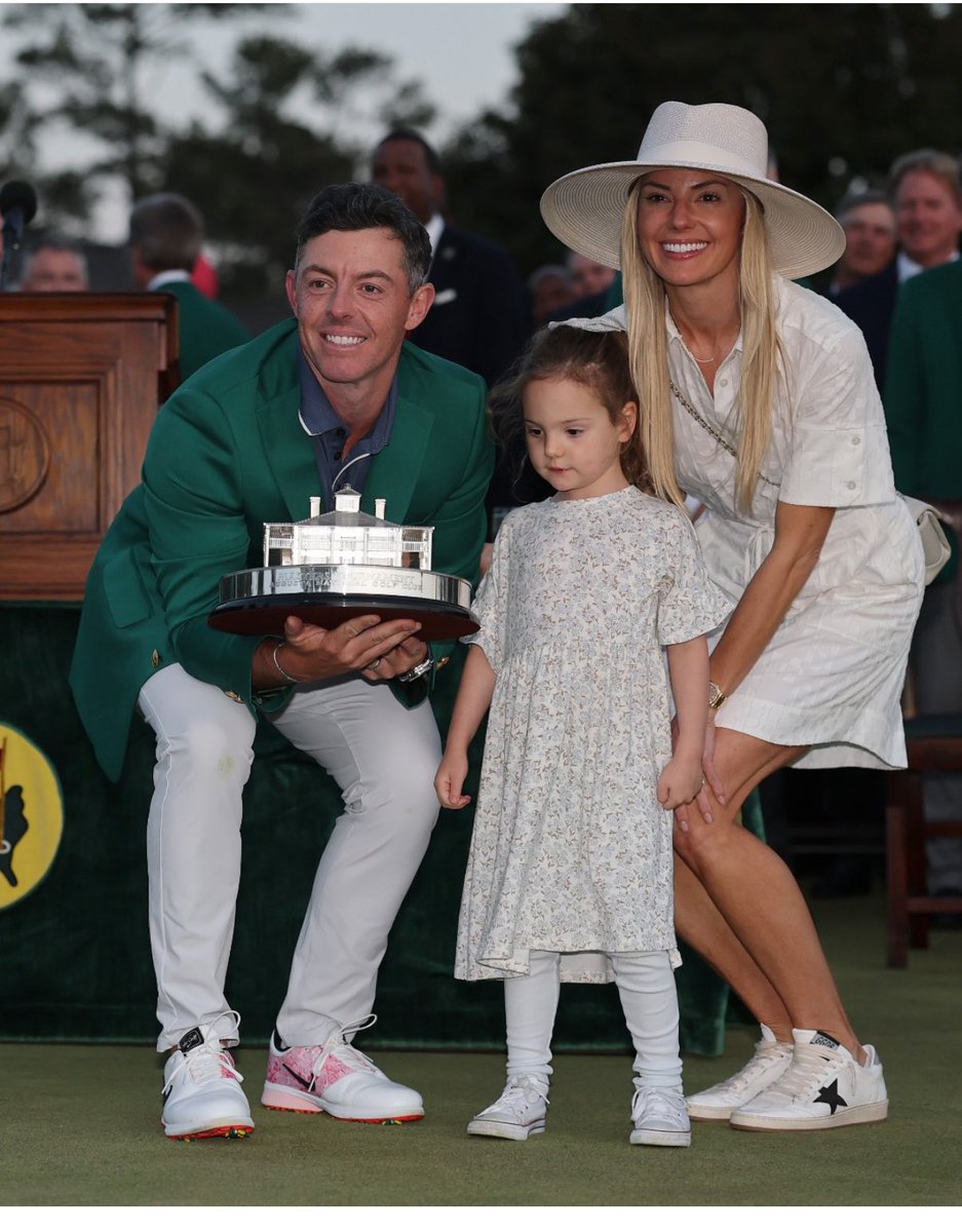 Congrats <a href="/McIlroyRory/">Rory McIlroy</a>, a grand slam well earned!!
