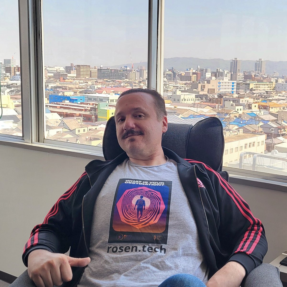 $PALM goes LIVE April 14th. That's TODAY, Japan time!

This will be the first, truly multi-chain launch, using <a href="/RosenBridge_erg/">Rosen Bridge</a> —Ergo technology. 

This is bullish AF for <a href="/ergo_platform/">Ergo</a>, <a href="/Cardano/">Cardano Community</a> as well as <a href="/palmeconomy/">PALM Economy</a>