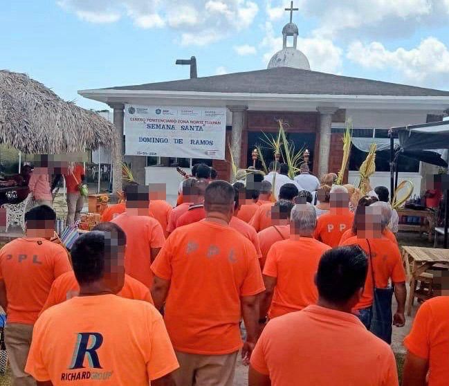 SP_Veracruz's tweet photo. Hoy, en los 17 Centros Penitenciarios y el Módulo de Prisión Preventiva de Veracruz, como parte de las actividades alusivas a la #SemanaSanta 💒 se llevó a cabo la celebración del #DomingoDeRamos 🌿✝️ promoviendo la reflexión espiritual. https://t.co/KhRsiLklOQ