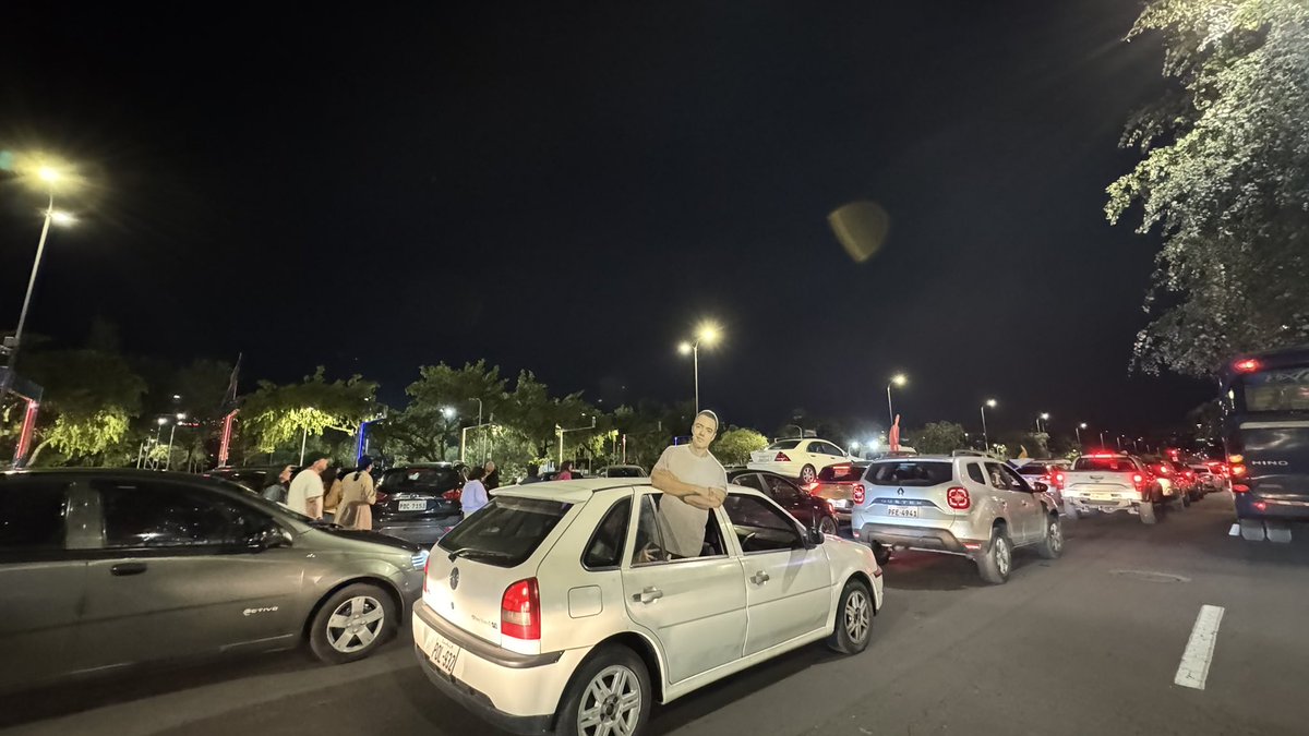 iderst's tweet image. Noboa presidente
Toma Alcalde de Quito
Ahí estamos en la tribuna de la Shiris