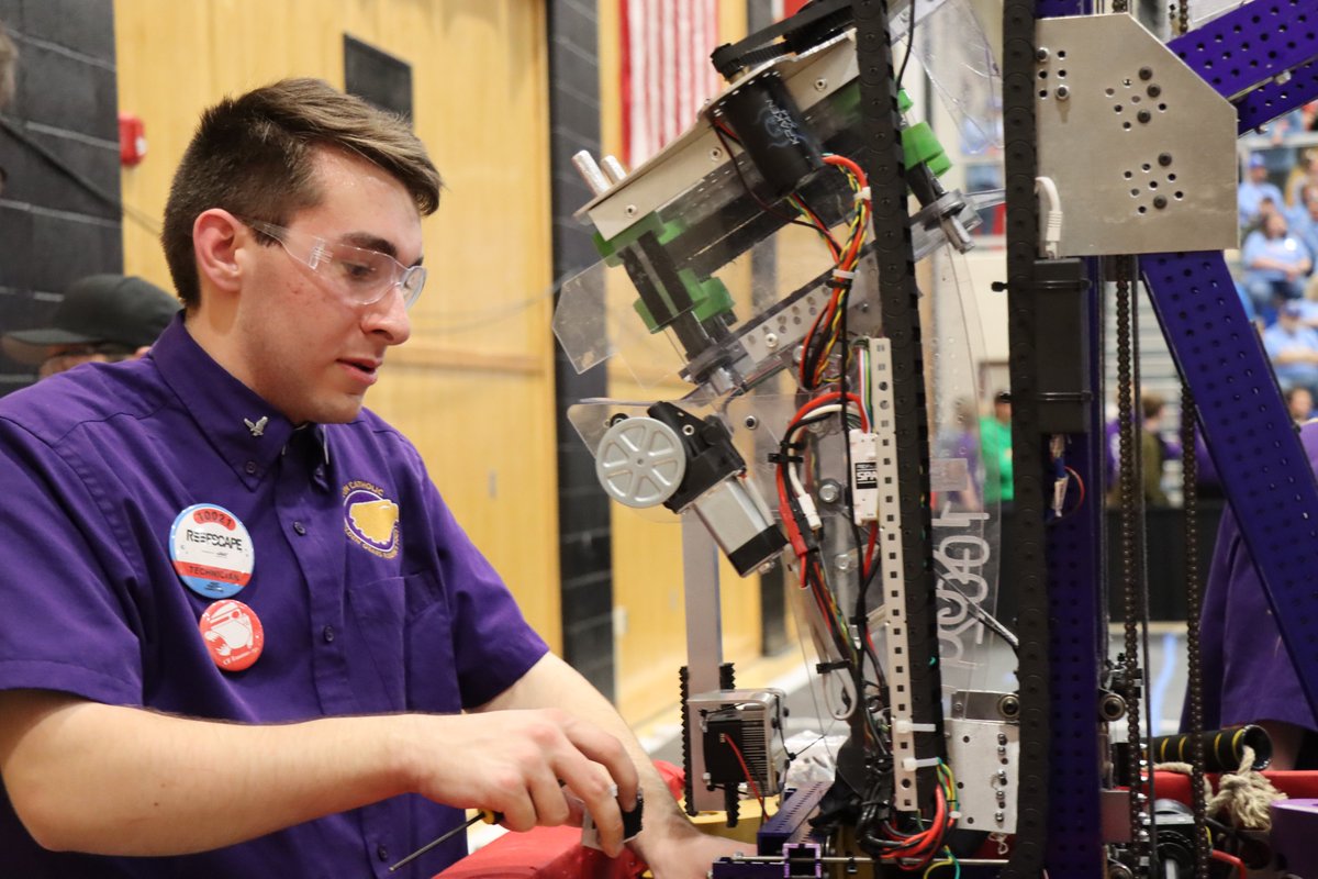 gcgcubed's tweet photo. 🎓 Senior Spotlight: Alex McMinn
Our Chief Robotics Officer is off to Purdue Honors for Computer Engineering! His advice? “Learn Java—software makes the robot run!”
We’ll miss you, Alex! 💜⚙️ #SeniorSpotlight #GoldenGears #PurdueBound #FIRSTInspires https://t.co/asUBrXwQug