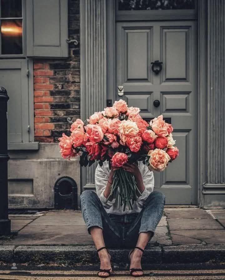 "Pediré un cerebro en lugar de un corazón",  "porque un tonto no sabría qué hacer con un corazón, incluso si tuviera uno".

"Tomaré el corazón",  "porque la inteligencia no hace feliz a una persona, y la felicidad es lo más hermoso del mundo".
#BuenosDías 💕