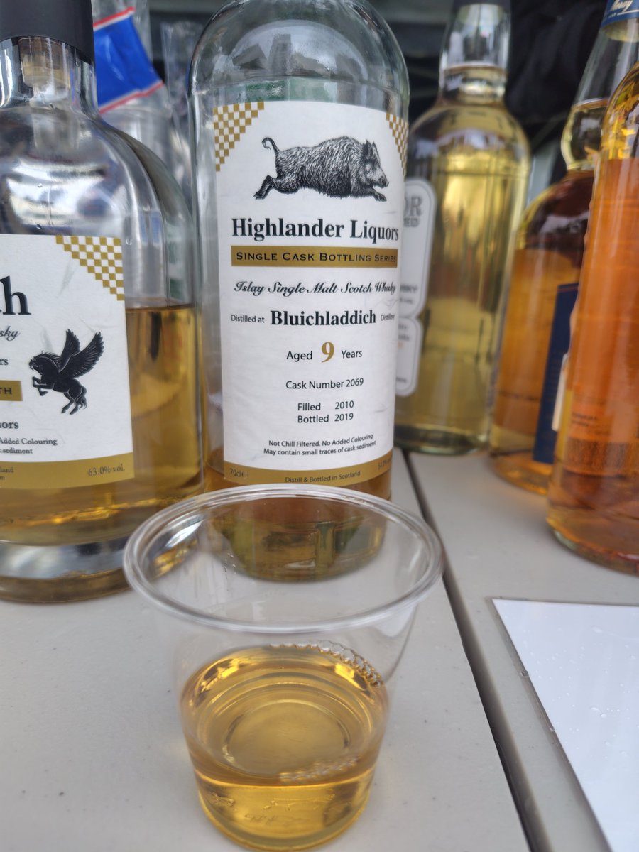 昨日OFF　GRIDで飲んだウイスキー旨かったな🥃
sayamaworksのザック欲しかったけど、高くて見送り😭