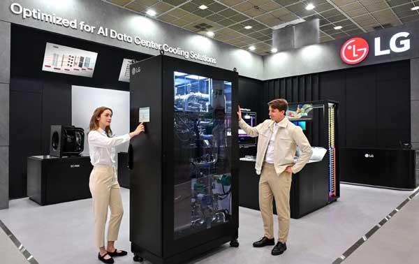 jype_basement's tweet photo. LG Electronics has chosen NMIXX, as the model for its "Jammy" product review community as part of their efforts to expand their AI data center thermal management solutions business.

https://t.co/9orRdu8D26

#NMIXX @NMIXX_official https://t.co/lf3X1AeGGM